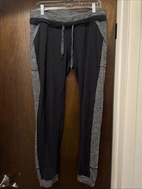 Lululemon Black Jogger Pants with Gray Heather Panels